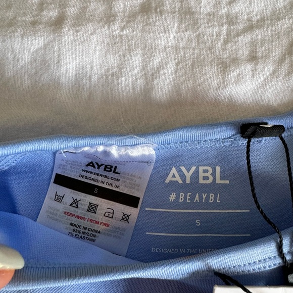 AYBL Balance V2 Seamless Long Sleeve Crop Top-Blue-Size S - Picture 5 of 8